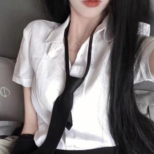 锁住的天空